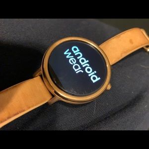 Moto 360 2nd Gen watch